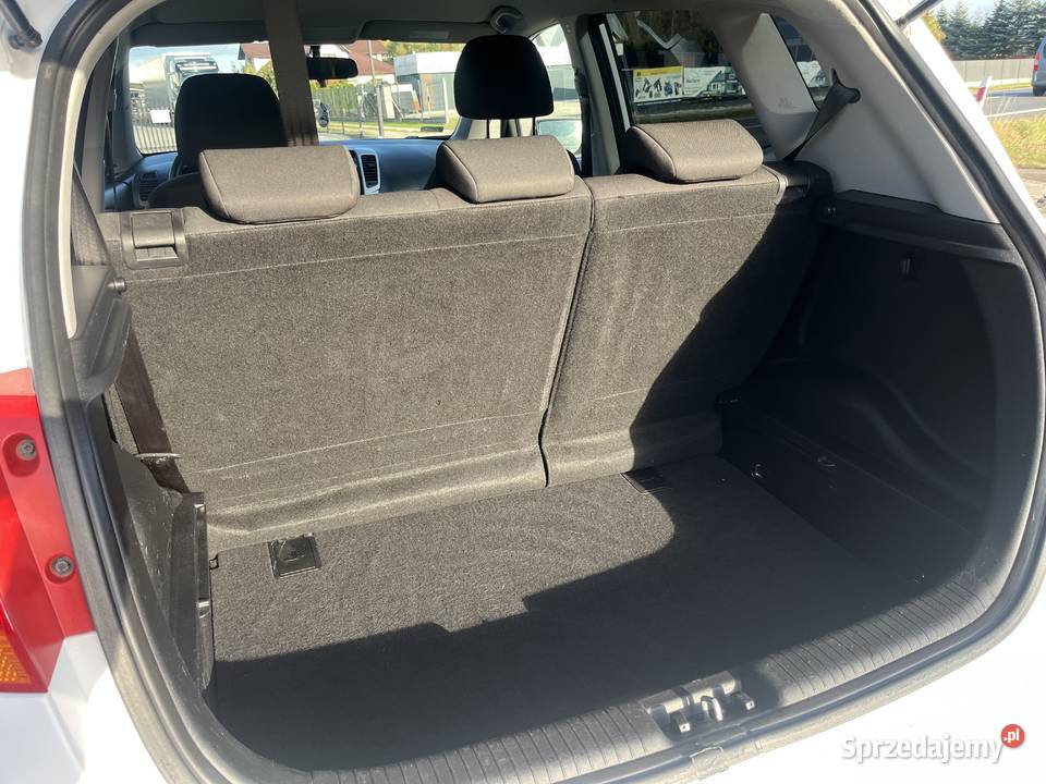 Kia Venga 14 benzyna 90 hak klimatyzacja 1