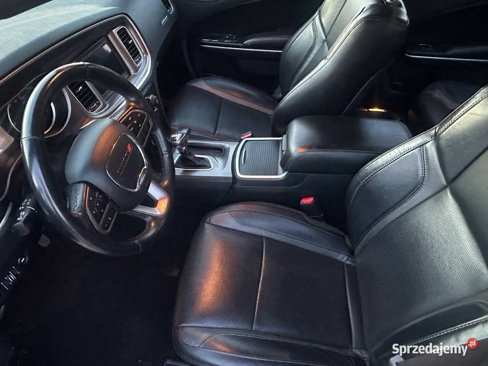 Dodge Charger 36 z 2021 r bezwypadkowy