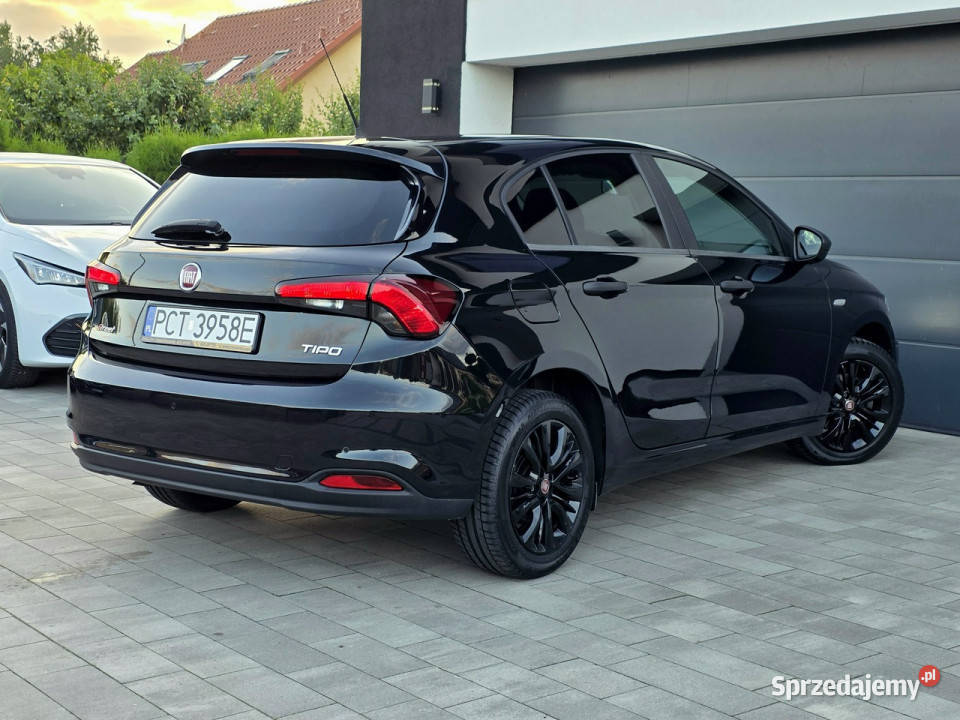 Fiat Tipo STREET 36000 ZAREJESTROWANY 14 16v VAT marża Tipo Czarnków sprzedam