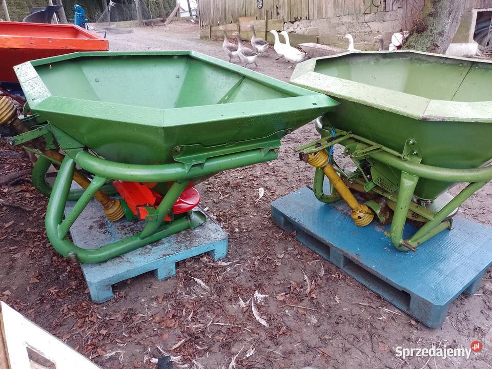 Rozsiewacz 600l diadem Jastrzębia