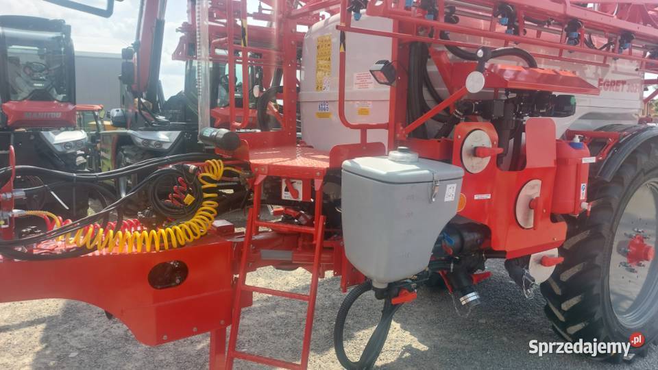 Opryskiwacz polowy ciągany Unia Egret 3021 Zaczepiane świętokrzyskie Lipnik