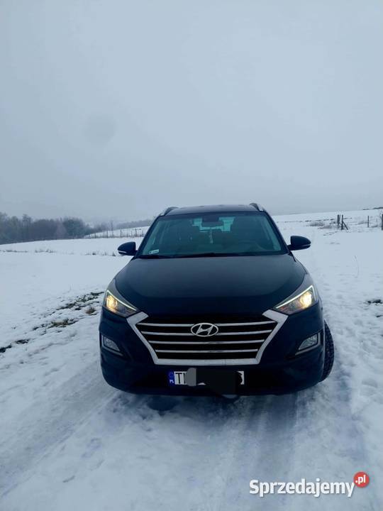 Sprzedam Hyundai Tucson z 2018 r Samochody osobowe Starachowice