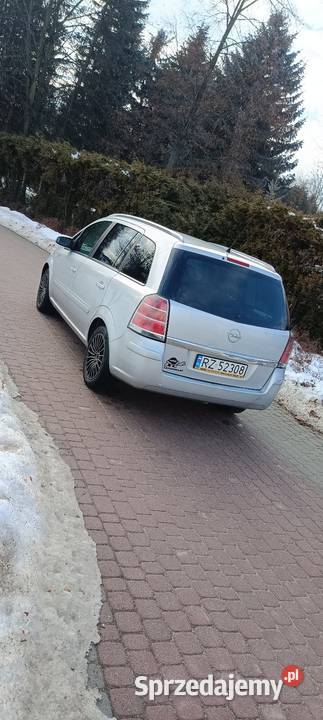 Opel Zafira 19 CDTI 7 OSÓB Sprawna klima 11 lat