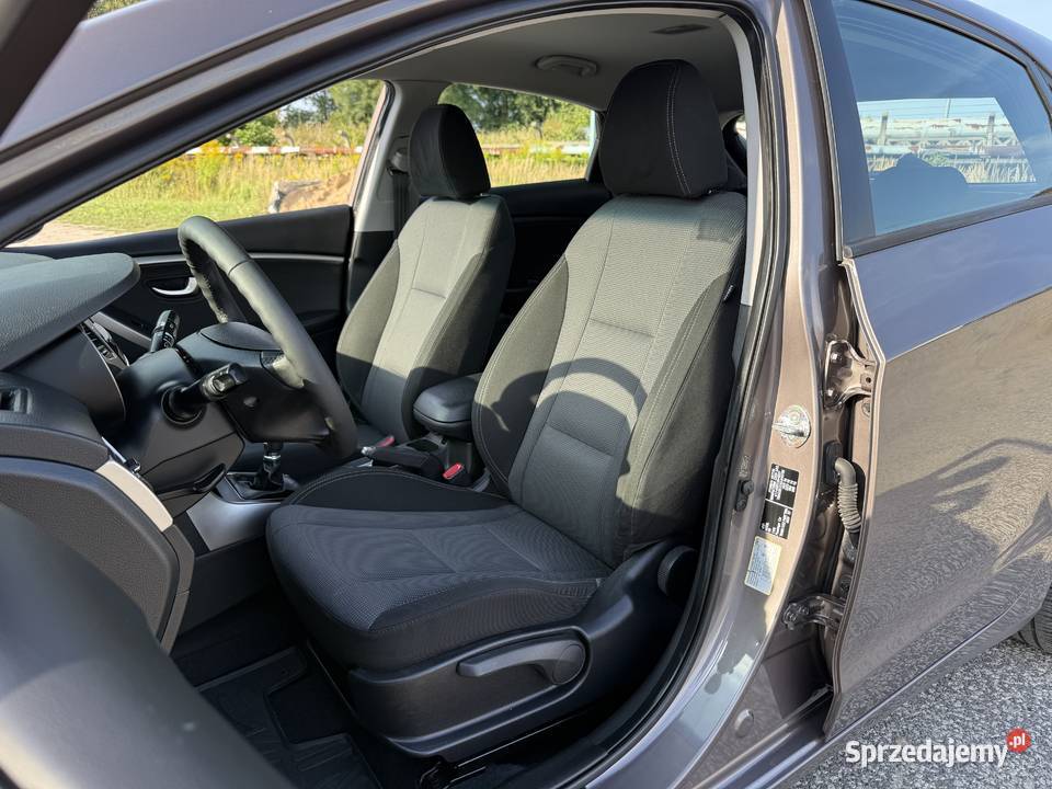 Hyundai i30 16 BENZYNA Klimatronik Nawigacja i30 Konin