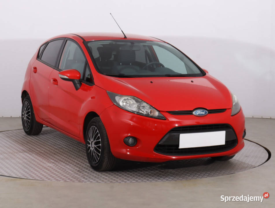 Ford Fiesta 14 Piaseczno