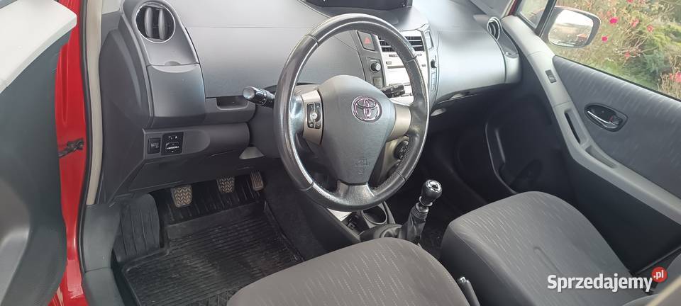 toyota benzyna Syców sprzedam