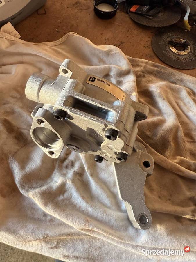 Pompa oleju PIERBURG Audi a3 8p Sędziszów