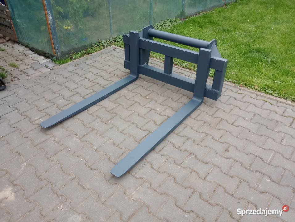 Paleciak ładowarki Manitou Boguty-Pianki