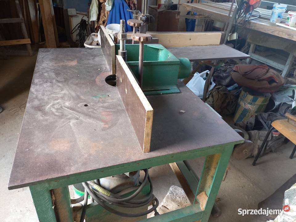 Frezarka dolnowrzecionowa Kamionka