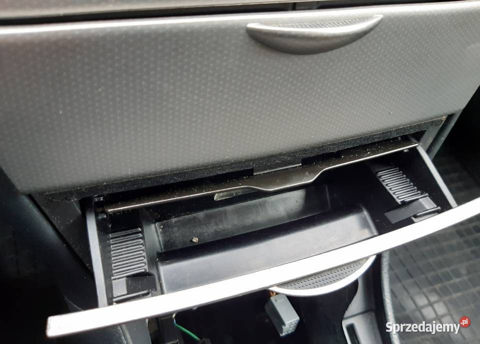 Panel sterowania klimatyzacją i nawiewami Toyota wyposażenie elektryczne