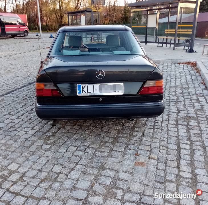 MercedesBenz W124 wąska listwa 25D Klimael4x małopolskie
