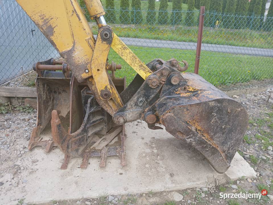 Sprzedam koparko ładowarkę Cat 428b Hołuczków sprzedam