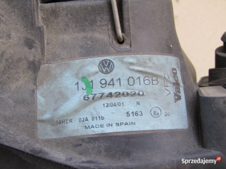 LAMPA PRZEDNIA PRAWA VW GOLF IV 1J1941016B Mysłaków