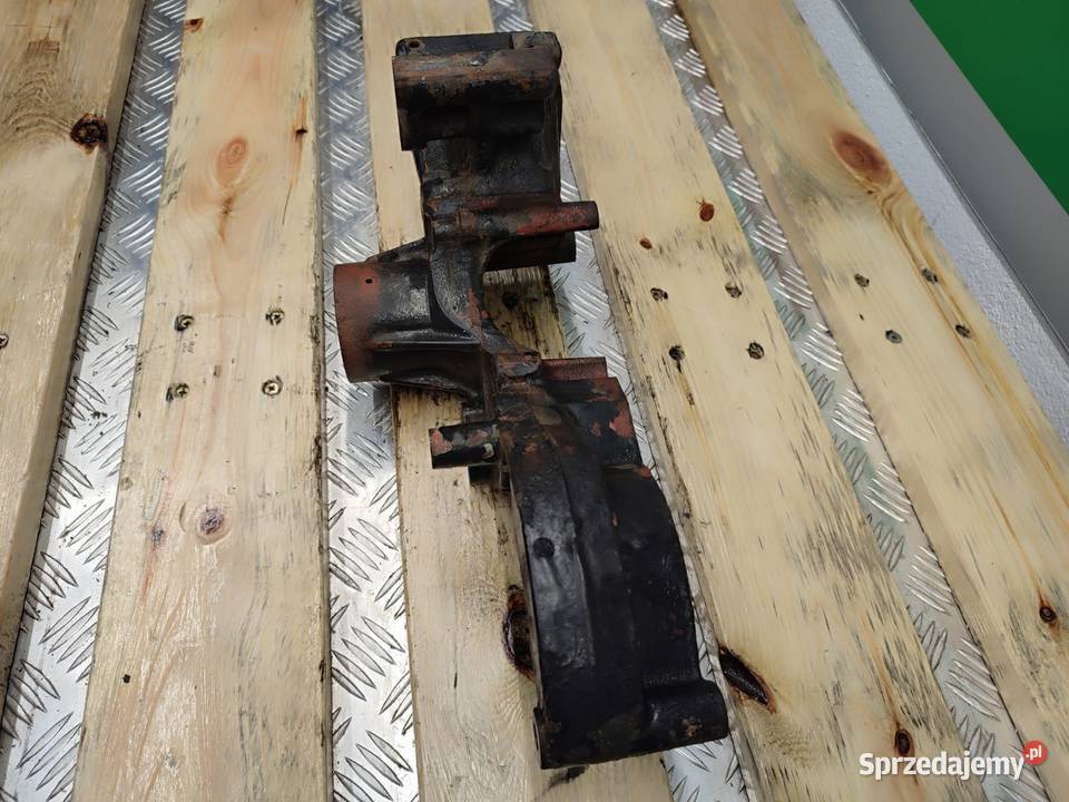 Wspornik wentylatora 04207416 Deutz Fahr Wilkowo