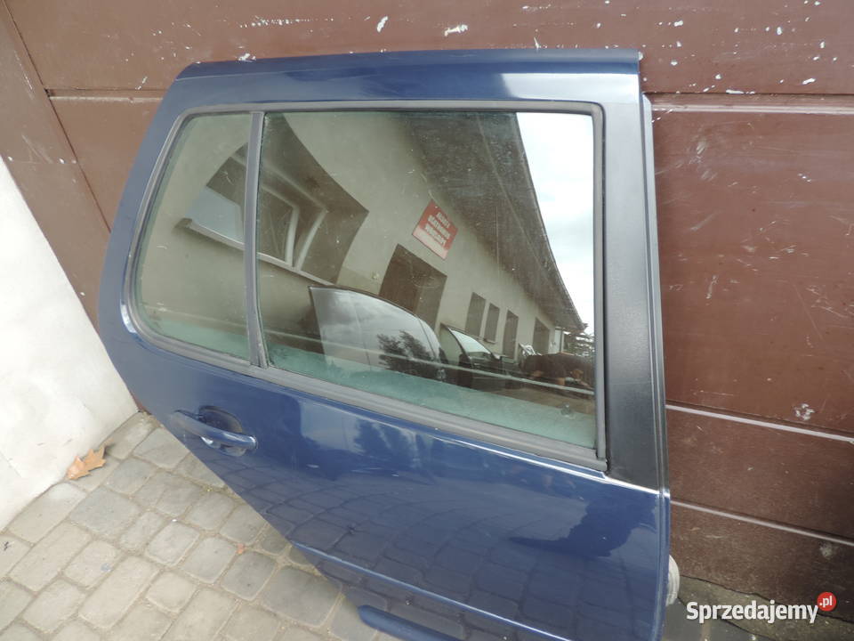 VOLKSWAGEN GOLF 4 IV 5D DRZWI PRAWY TYŁ małopolskie Nowy Sącz