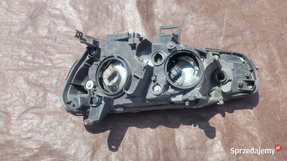 MITSUBISHI LANCER VIII LAMPA PRZÓD PRAWA Ruda Śląska
