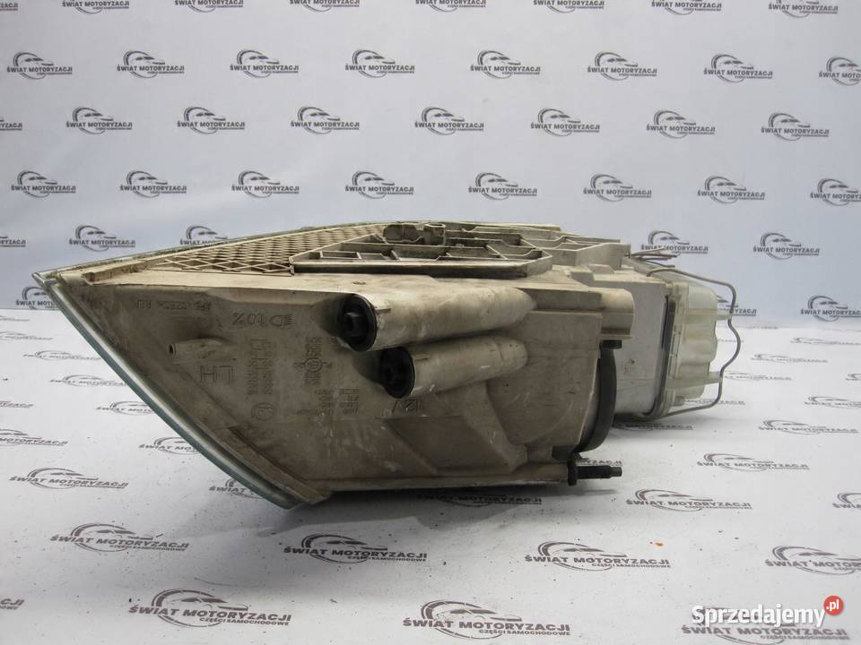 SKODA OCTAVIA II 06r lampa lewa przód ANGLIK