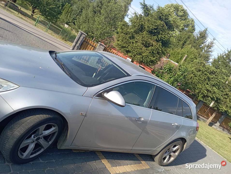 Opel insignia 20 cdti 130 2009r Rok produkcji 2009 Narew sprzedam