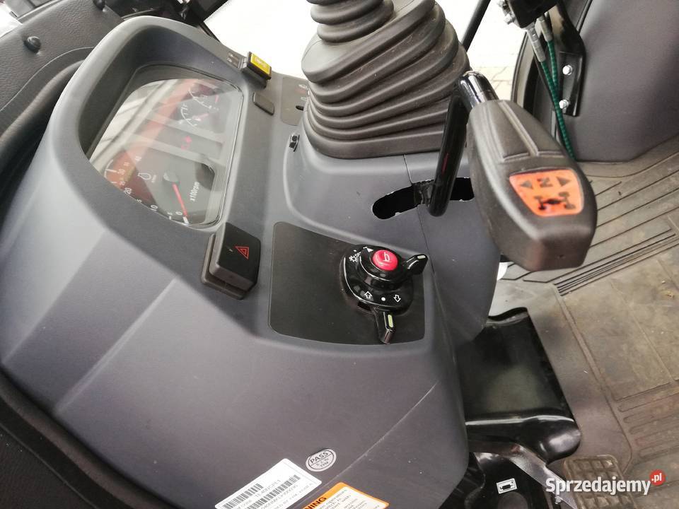 Traktor komunalny TYM TE40 38 wspomag rewers nieuszkodzony Ciągniki Kobiele Wielkie