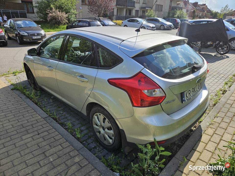 213 Ford Focus 10 ECOBOOST Uszkodzony Kraków