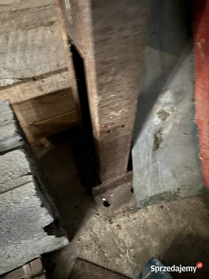 Słupy do budowy wiaty Robertów