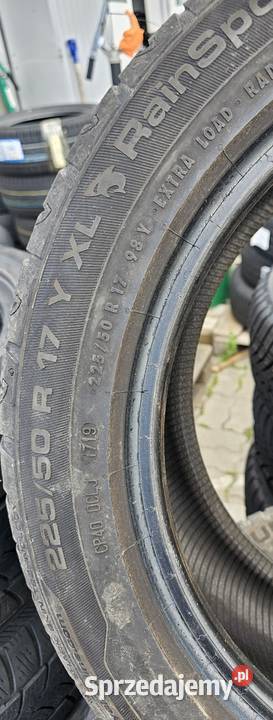 Opony letnie uniroyal rainsport 3 22550 r17 sprzedam