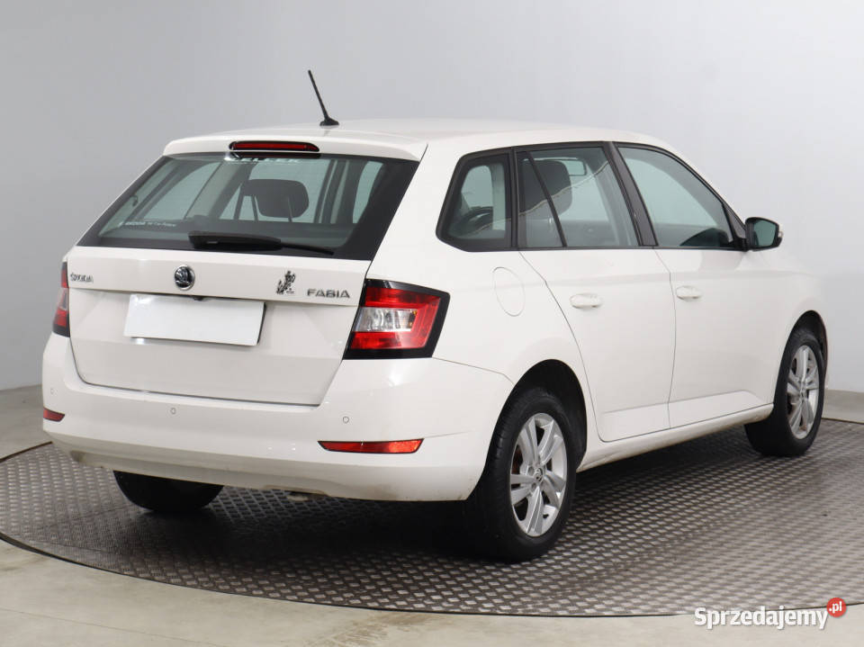 Skoda Fabia 10 TSI wielofunkcyjna kierownica Bielany Wrocławskie