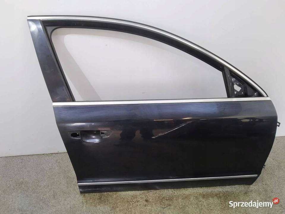 DRZWI PRAWE PRZÓD CZARNE Skoda Superb II