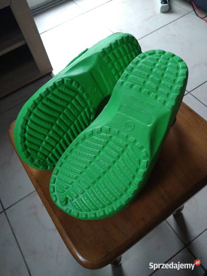 Sprzedam nowe Klapki ogrodowe Damskie kroksy inna