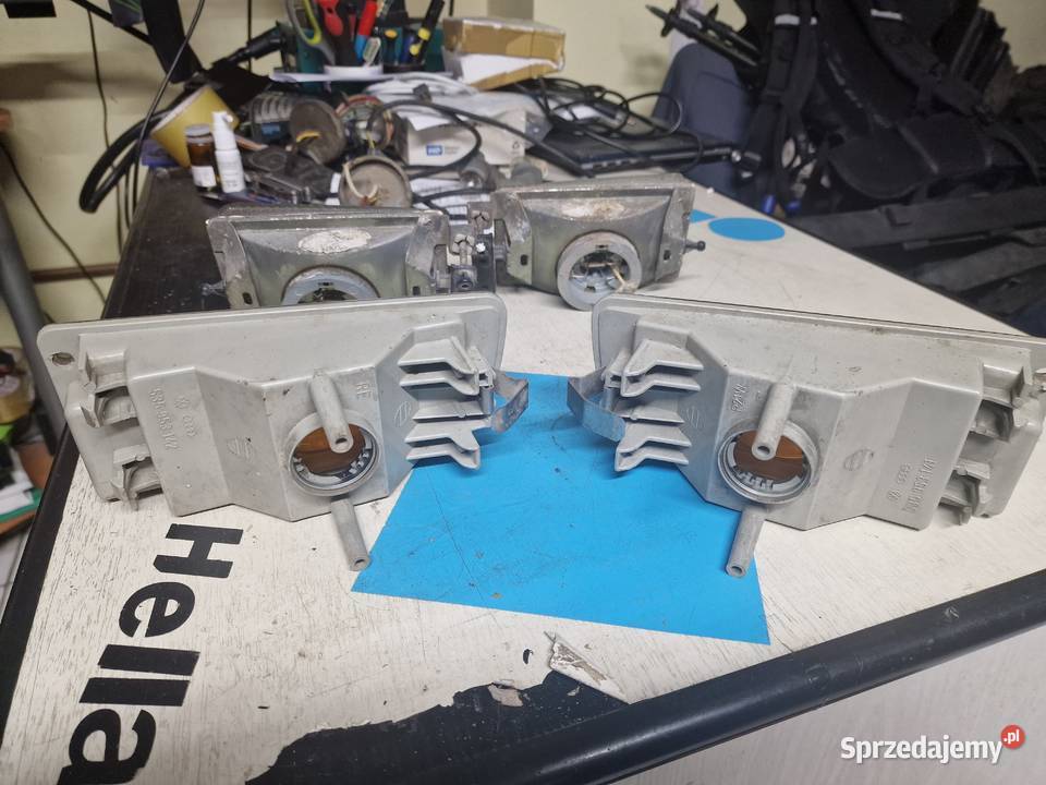 Halogeny z kierunkowskazami vw corrado st Kierunkowskazy śląskie Skoczów