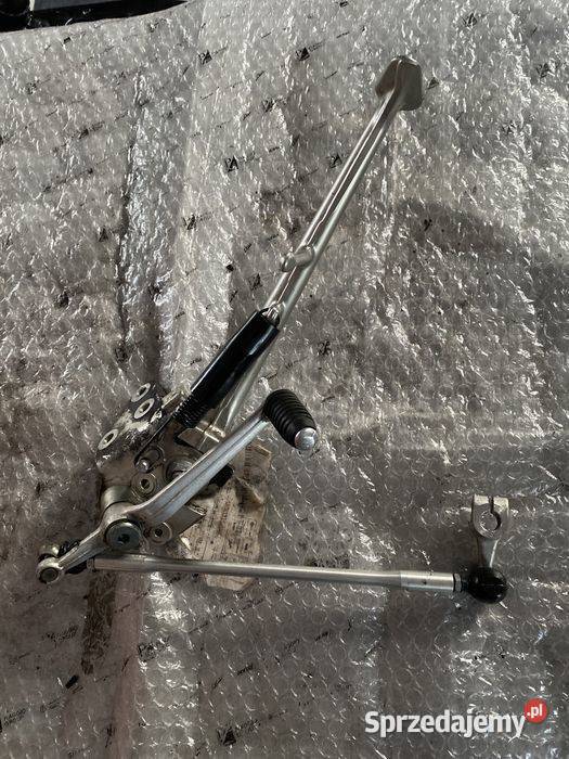 Yamaha YZF R6 RJ11 0607 Stopka boczna nóżka N792 Poznań sprzedam