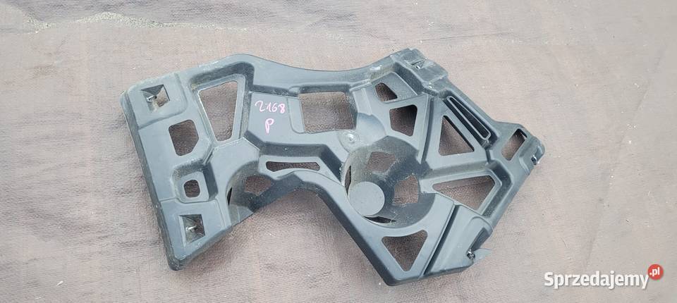 RENAULT MEGANE IV HB ŚLIZG ZDERZAKA TYŁ PRAWY Ruda Śląska