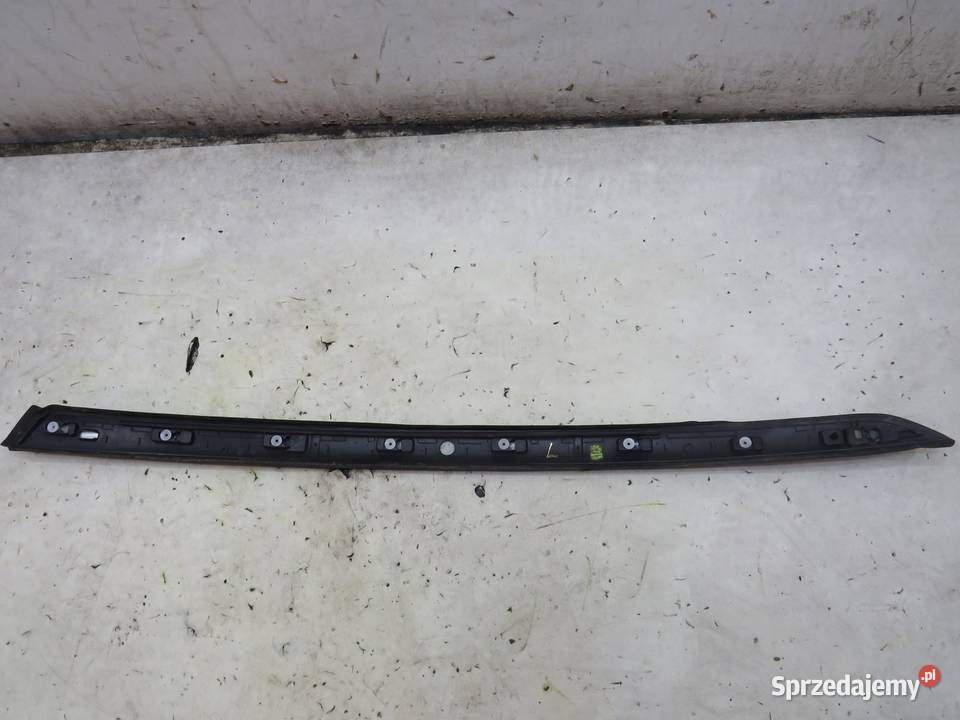 LISTWA SZYBY CZOŁOWEJ LEWA KGQC C4 PICASSO II