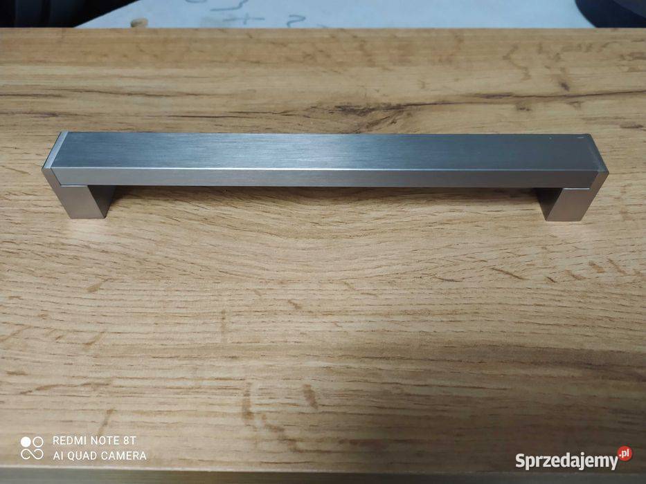 Uchwyt meblowy UM 020 L 192 mm stal szczotkowana