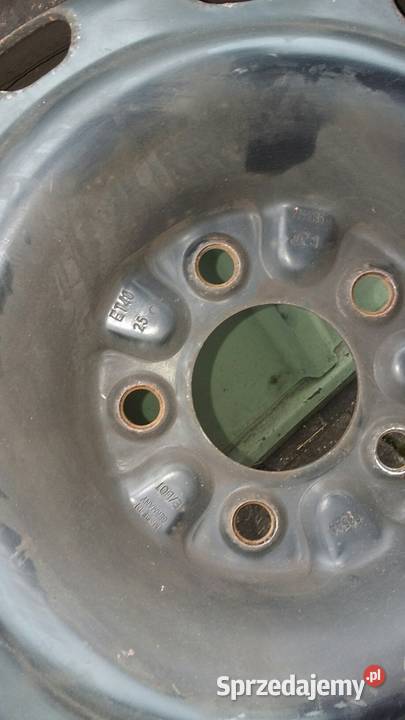 sprzedam felgi stalowe z oponami zimowymi i Rozmiar 16" Knurów sprzedam