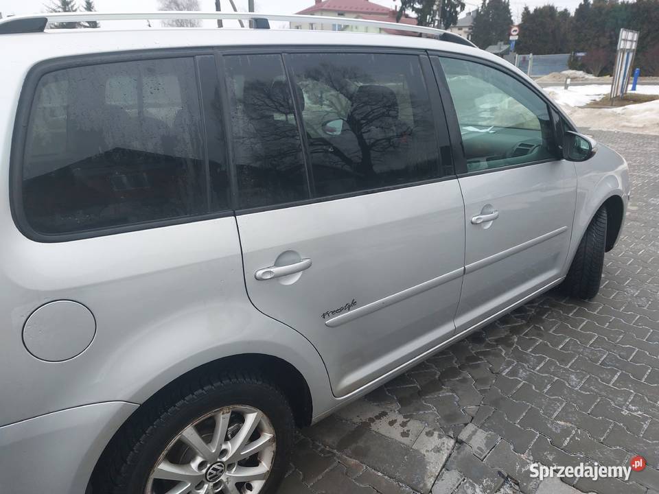 Sprzedam vw touran 7 os z instalacją gazową