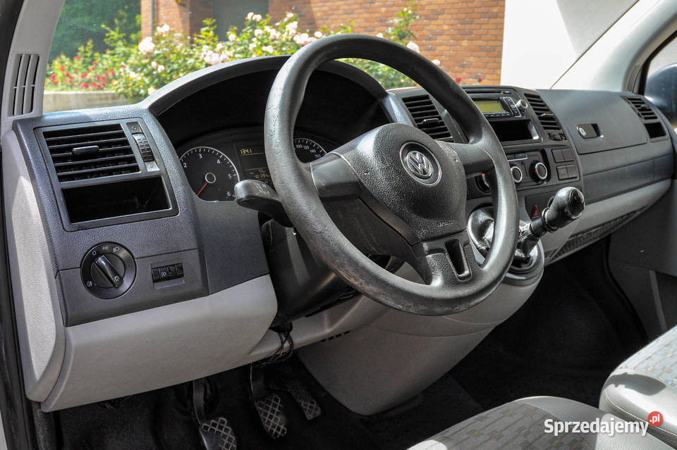 Volkswagen Transporter 20TDI 140 2010 r Lift Transporter Wrocław