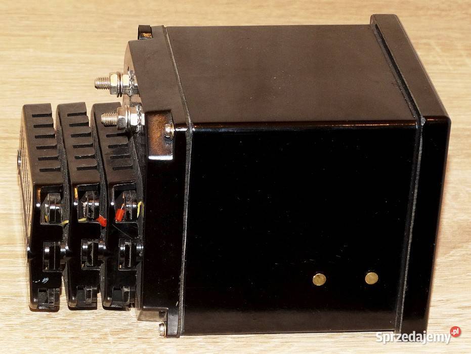 Miernik analogowy woltomierz tablicowy E40 250