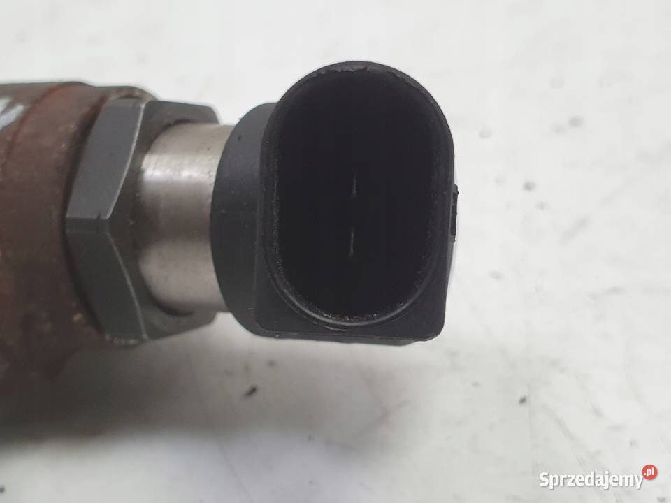 Volvo C30 S40 II V50 V70 16 D2 WTRYSKIWACZ
