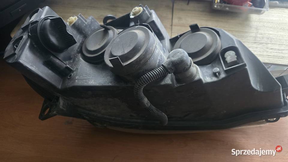 Lampa lewy przód fiat punto 2004