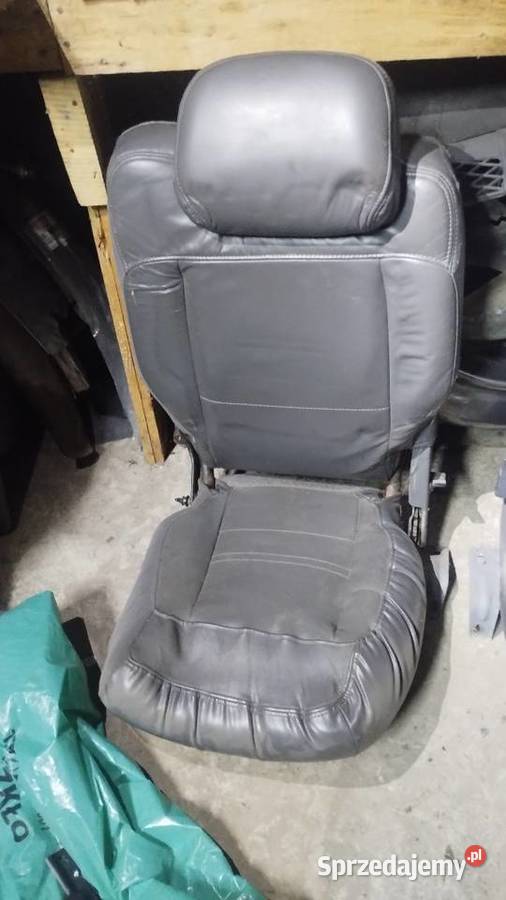 Fotele kanapa ford explorer terenowe Wyposażenie wnętrza Besko