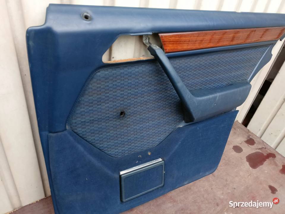 Mercedes W124 tapicerka drzwi prawy tył Skarżysko-Kamienna