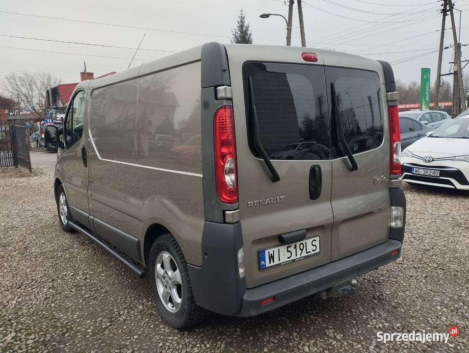 RENAULT TRAFIC 25 HAK BRUTTO VAT 23 mazowieckie