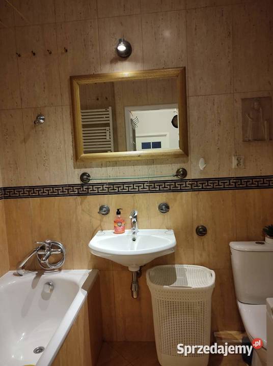 Bezpośrednio sprzedam mieszkanie 2 pokojowe