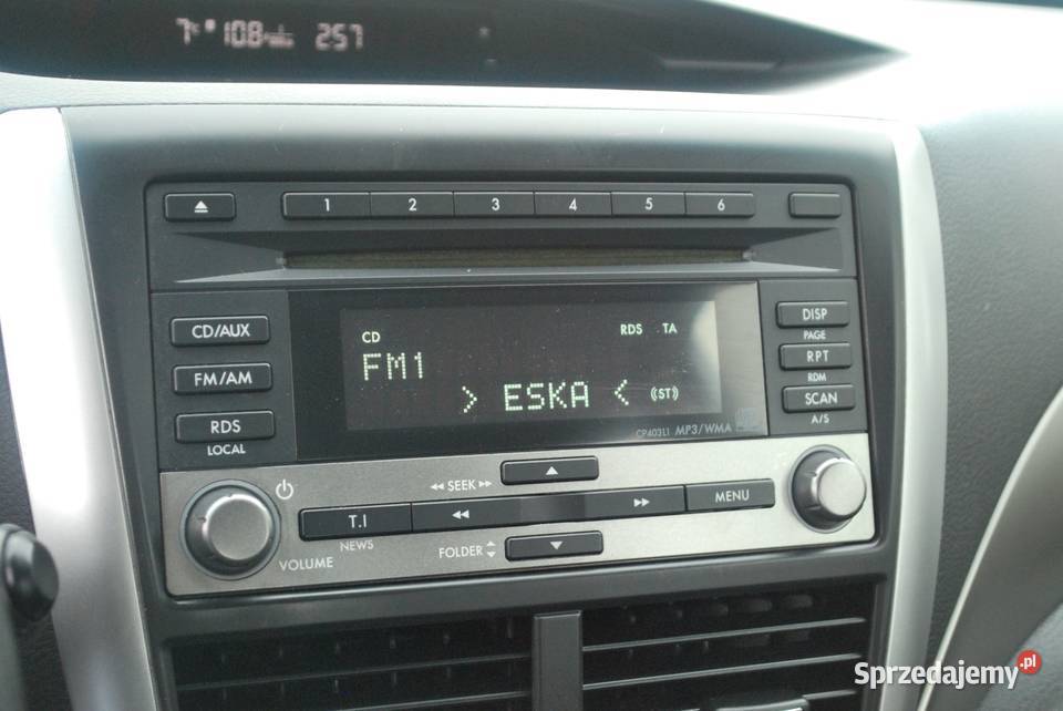 Subaru Forester 20 benzyna 150 Klima Grzane elektryczne szyby