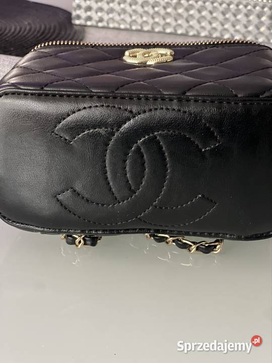 Torebka na ramię Chanel mazowieckie Marki sprzedam