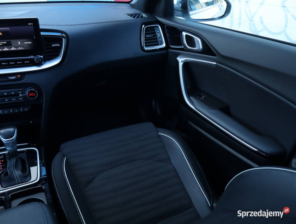 Kia ProCeed 15 TGDI nieuszkodzony Łódź