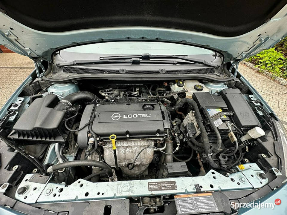 Opel Astra Opel Astra J 16i 115 MPI 5Drzwi Ładna 4/5 Wrocław