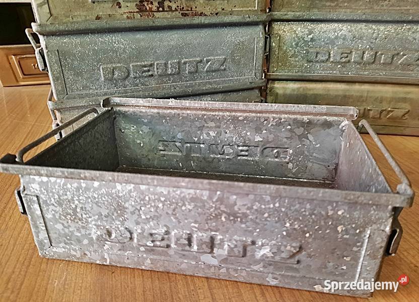 Pojemnik warsztatowy sygnowany DEUTZ lata 50 te Ostrów Wielkopolski