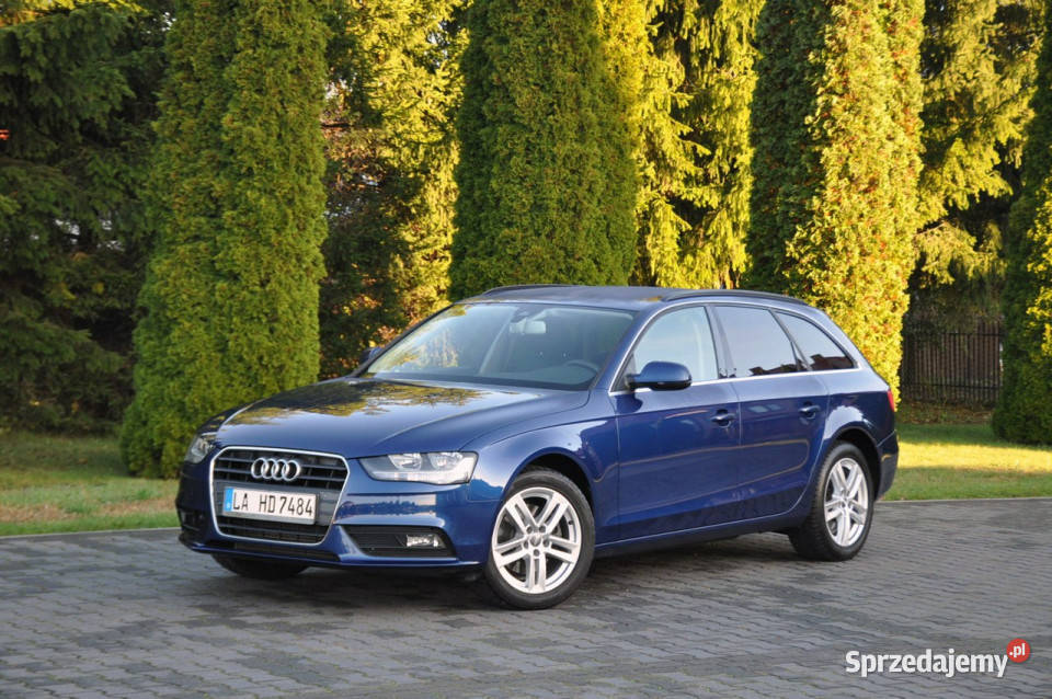 Audi A4 20TDI177LiftRadar ACCNavi niebieski A4 mazowieckie